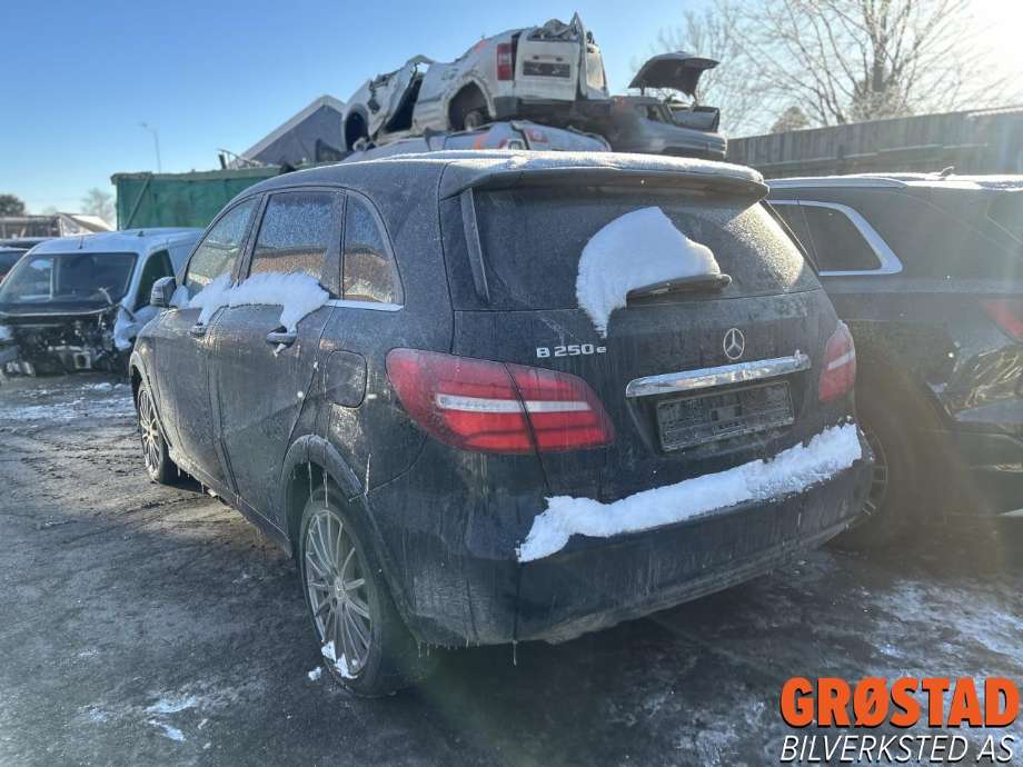 Mercedes B-Klasse, electric drive 2014-2018 (W242) (W242), Motorkode: EM0004, Girkassekode: 