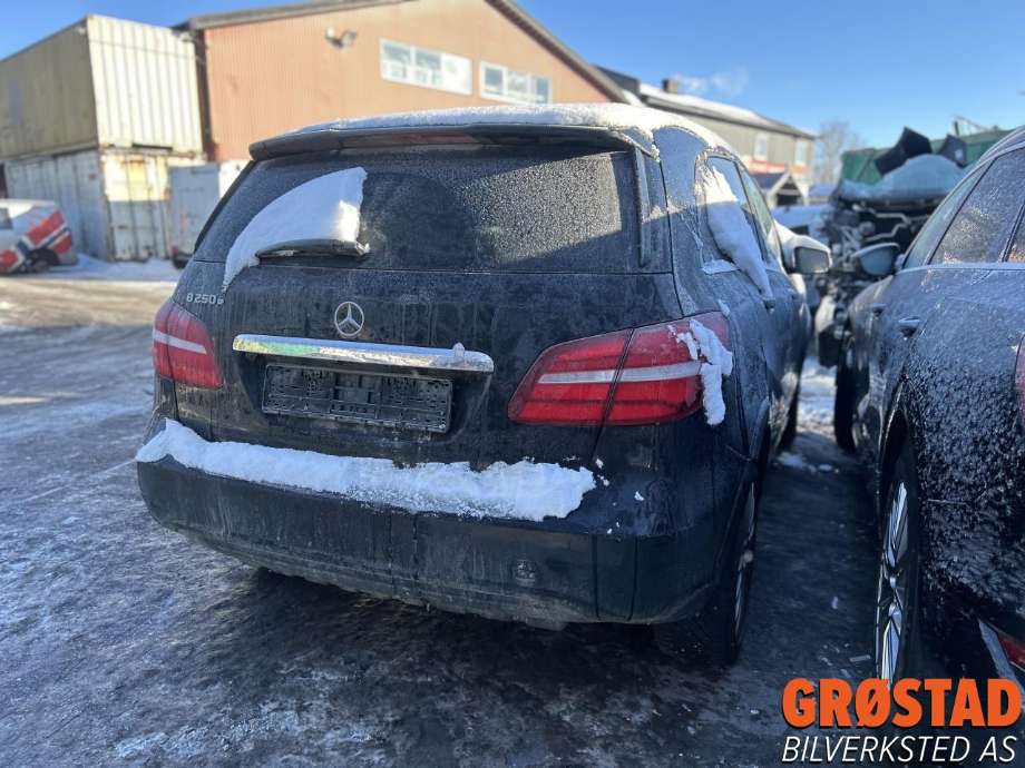 Mercedes B-Klasse, electric drive 2014-2018 (W242) (W242), Motorkode: EM0004, Girkassekode: 