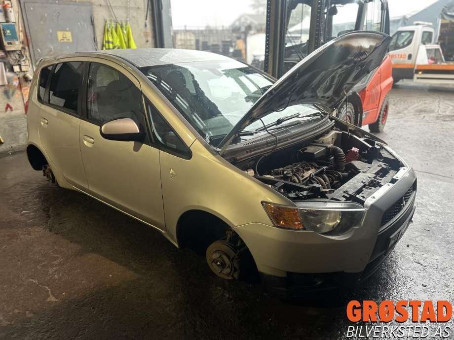 Mitsubishi Colt 2009-2013 (Type VII, Fase 2) , Motorkode: 135930, Girkassekode: