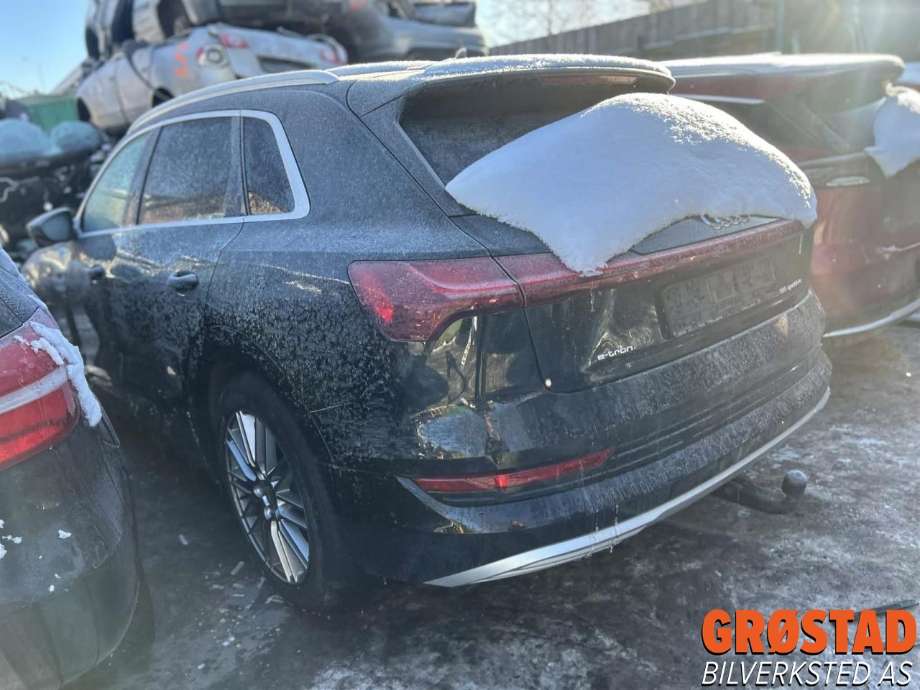Audi e-tron 2018-->> , Motorkode: EAS|EAW, Girkassekode: 