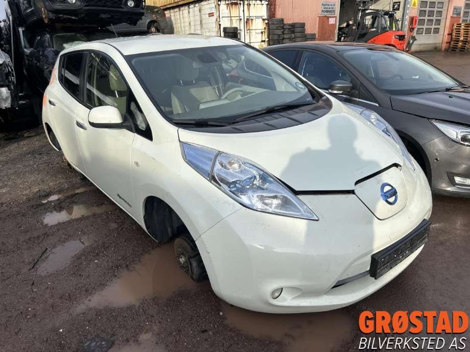 Nissan Leaf 2011-2017 (Type I) , Motorkode: EM61, Girkassekode: