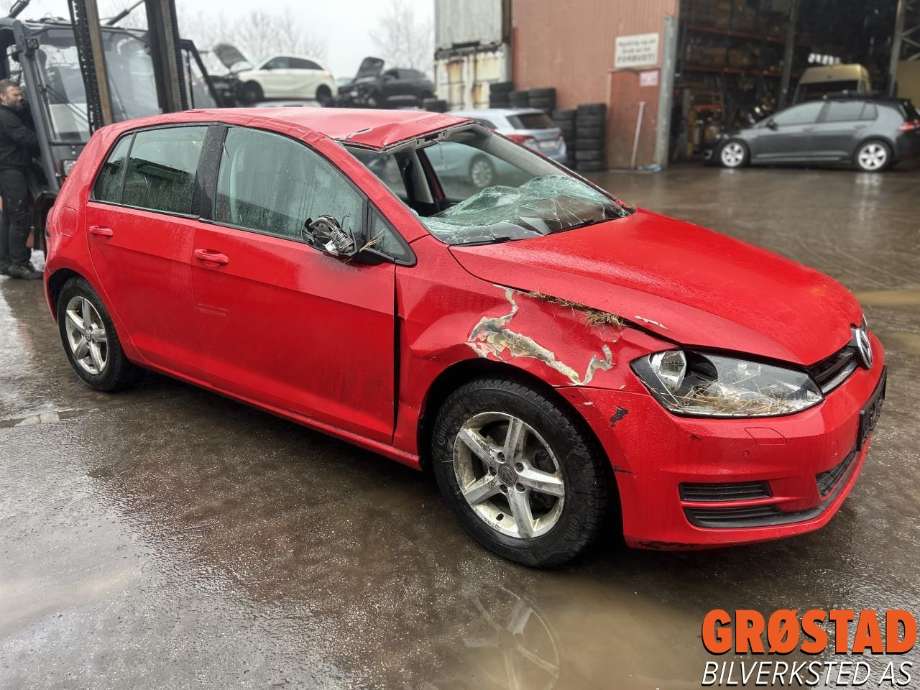 VW Golf VI 2008-2012 , Motorkode: CJZB, Girkassekode: PKH