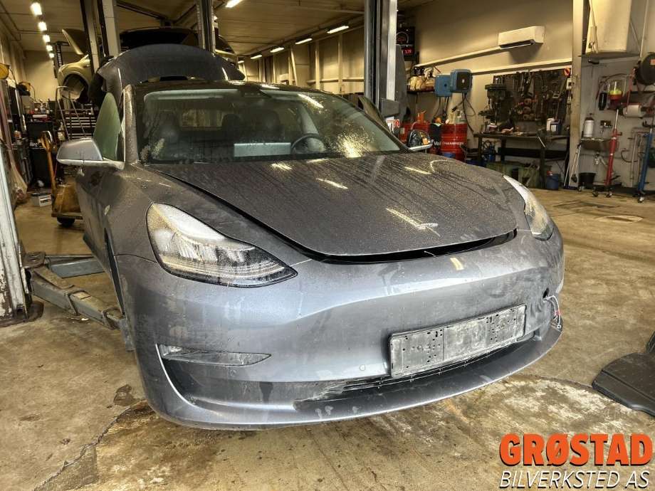 Tesla Model 3 2018-2023 (Fase 1) , Motorkode: 3D3|3D5, Girkassekode: 
