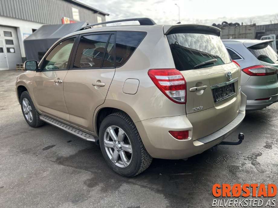Toyota RAV4 2009-2013 (Type III, Fase 2) , Motorkode: 3ZR-FAE, Girkassekode: 