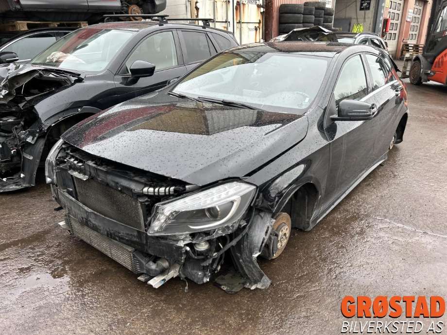 Mercedes A-Klasse 2012-2018 (W176) (W176), Motorkode: 651901, Girkassekode: