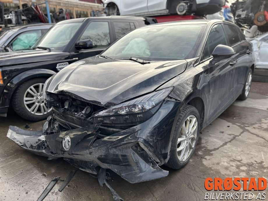 MG MG4 2022-->> , Motorkode: TZ180XS0951, Girkassekode: 