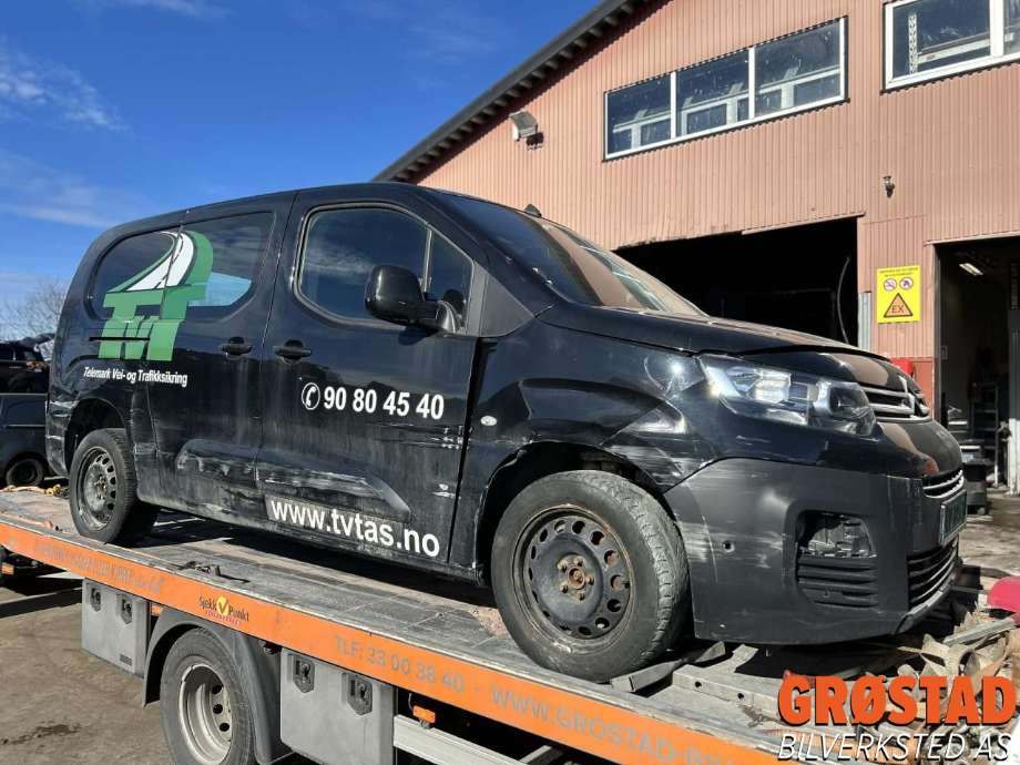 Citroën Berlingo 2019-->> (Type III) , Motorkode: YHZ, Girkassekode: 