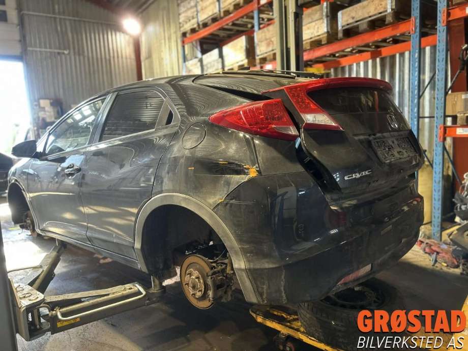 Honda Civic 2012-2015 (Type IX, Fase 1) , Motorkode: N16A1, Girkassekode: