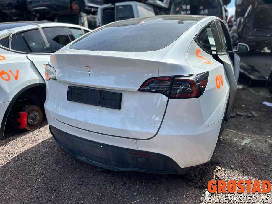 Tesla Model Y 2021-2024 (Type I) , Motorkode: 4D1, Girkassekode: 