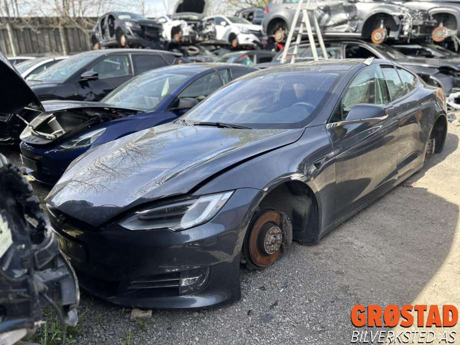 Tesla Model S, 2016-2021 (Fase 2)  delebil , Motorkode: L2S