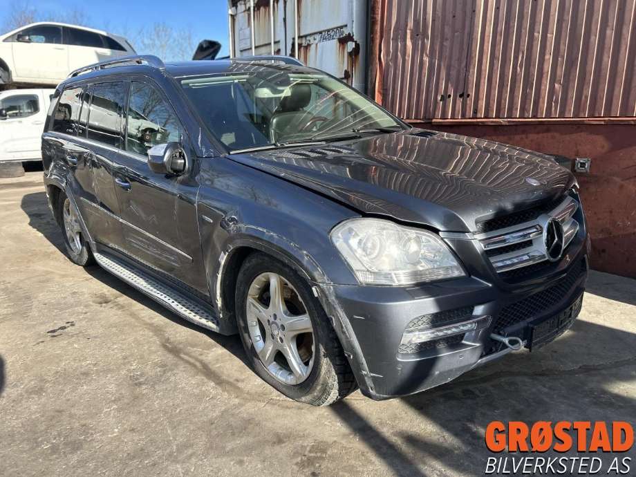 Mercedes GL 2006-2012 (X164) (X164), Motorkode: 642820, Girkassekode: 