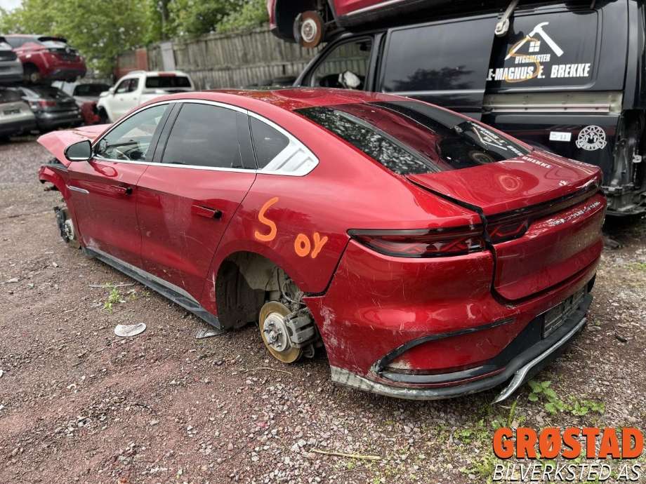 BYD Han 2022-->> , Motorkode: , Girkassekode: 