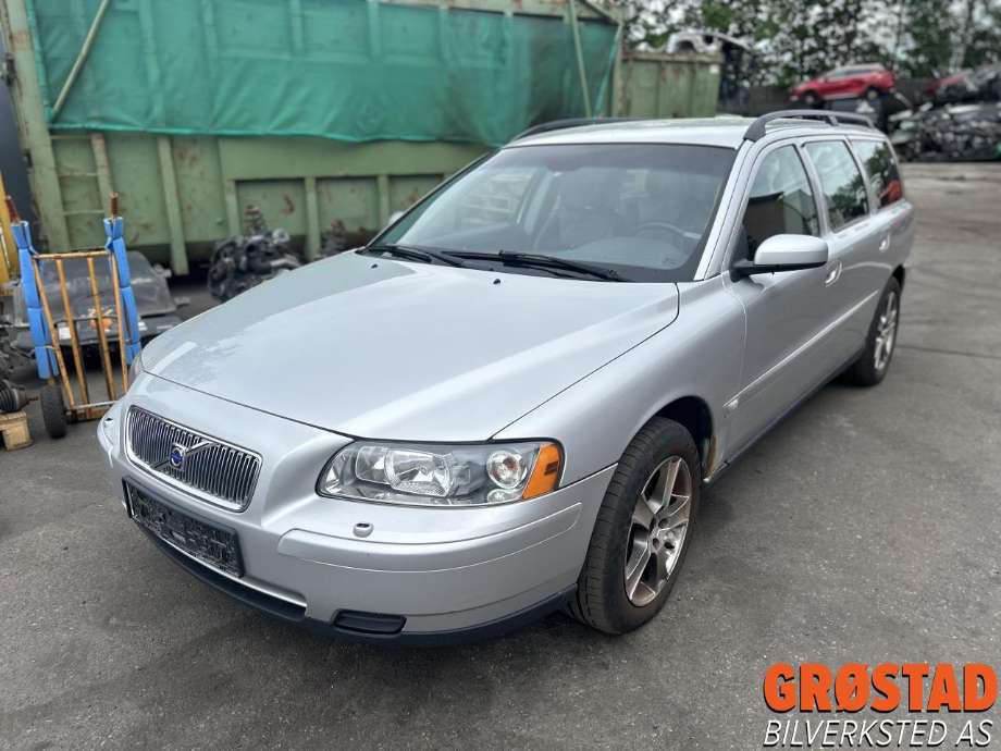 Volvo V70 2005-2007 (Type II, Fase 2) , Motorkode: D5244T(5), Girkassekode: 