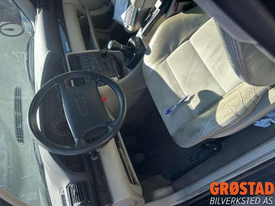 Audi A6 1997-2001 (Type II, Fase 1) (C5) delebil , Motorkode: AEL, Girkassekode: DPJ