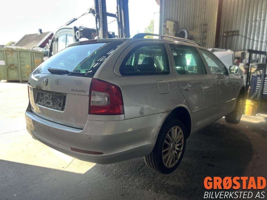 Škoda Octavia 2009-2013 (Type II, Fase 2) , Motorkode: CFHC, Girkassekode: PBX