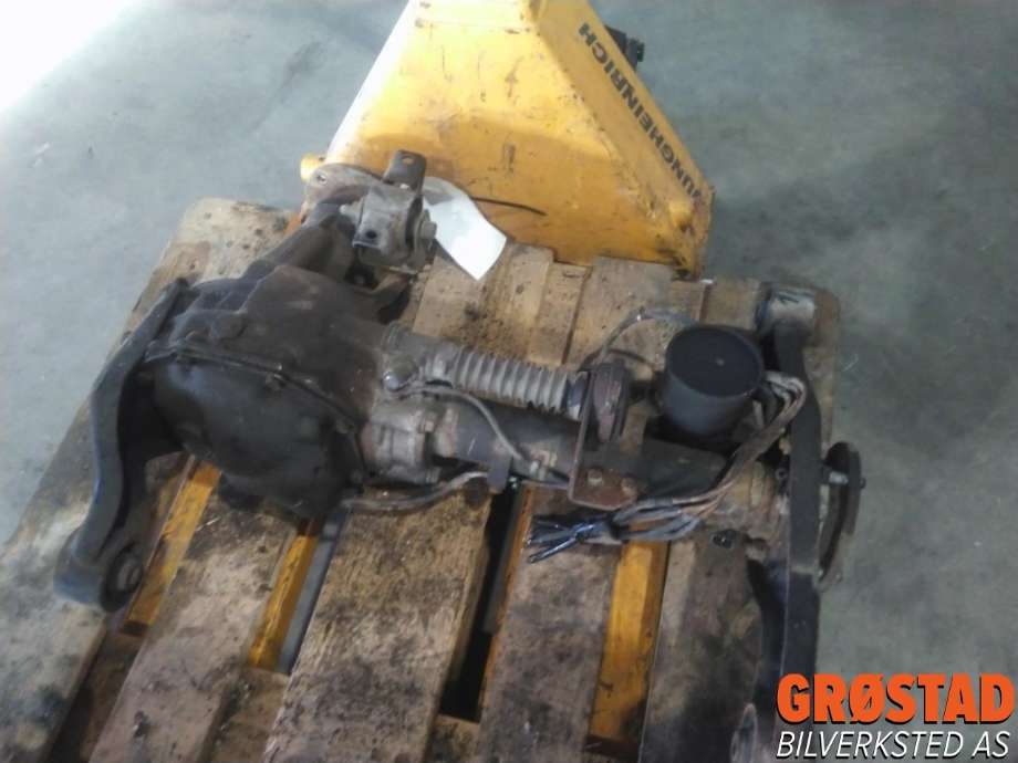 Kardang klokke foran til Mitsubishi Pajero, 2007-2016 (Type IV, Fase 1)  (3541A146)