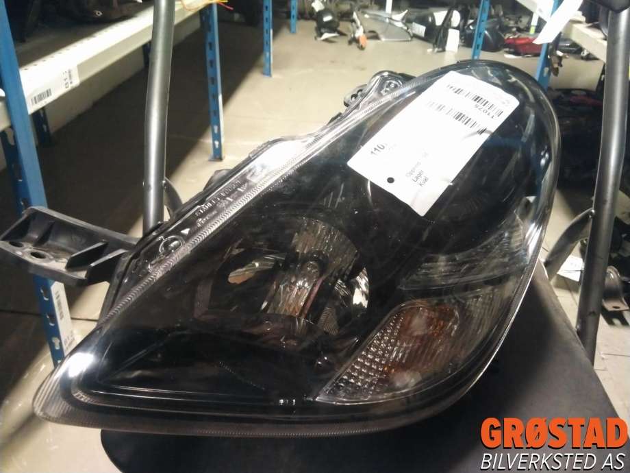 Frontlykt venstre halogen til Citroën C-Zero 2011-2020 (6208 X1|)