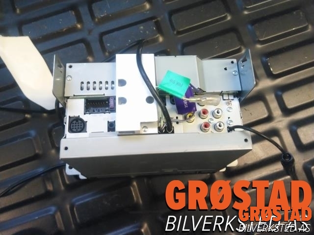 Bilstereo til VW Amarok 2010-2016 (Type I, Fase 1)