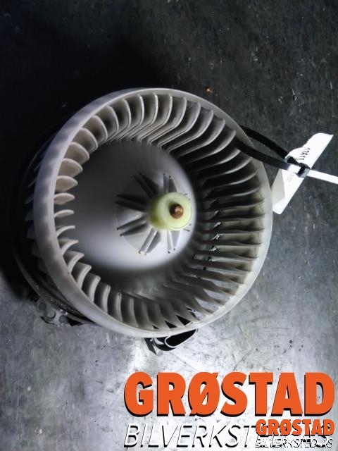 Varmeapparat motor til Subaru Trezia, 2011-2013  