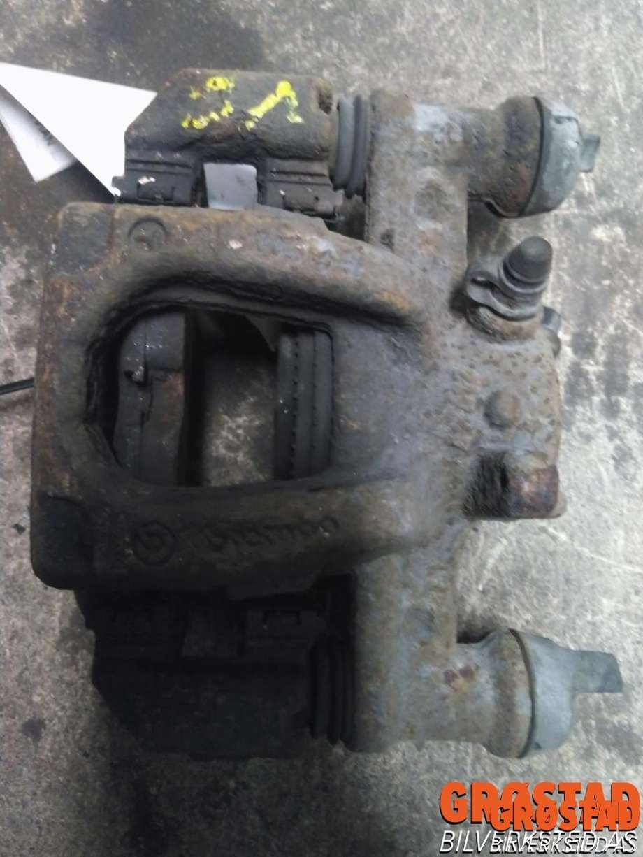 Bremsecaliper venstre bak til Mercedes Vito 2014-->> (W447) (W447) (A 447 420 06 83|A 447 420 80 00|)