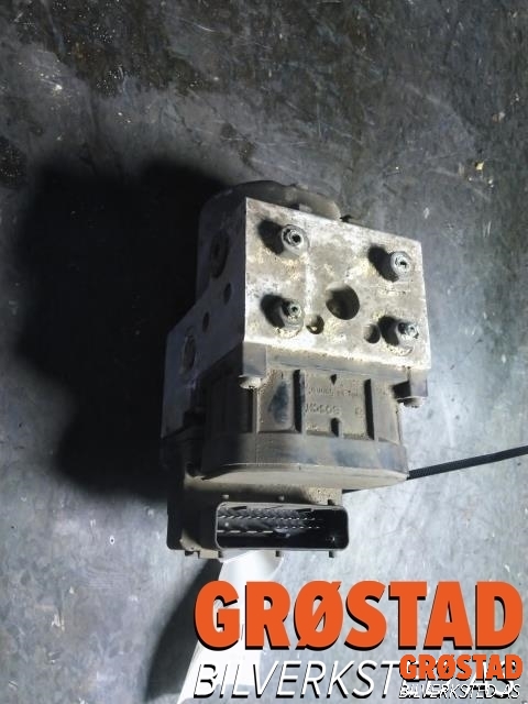 ABS sentral til VW Passat 1997-2000 (B5,3B) (B5,3B) (0273004281|)