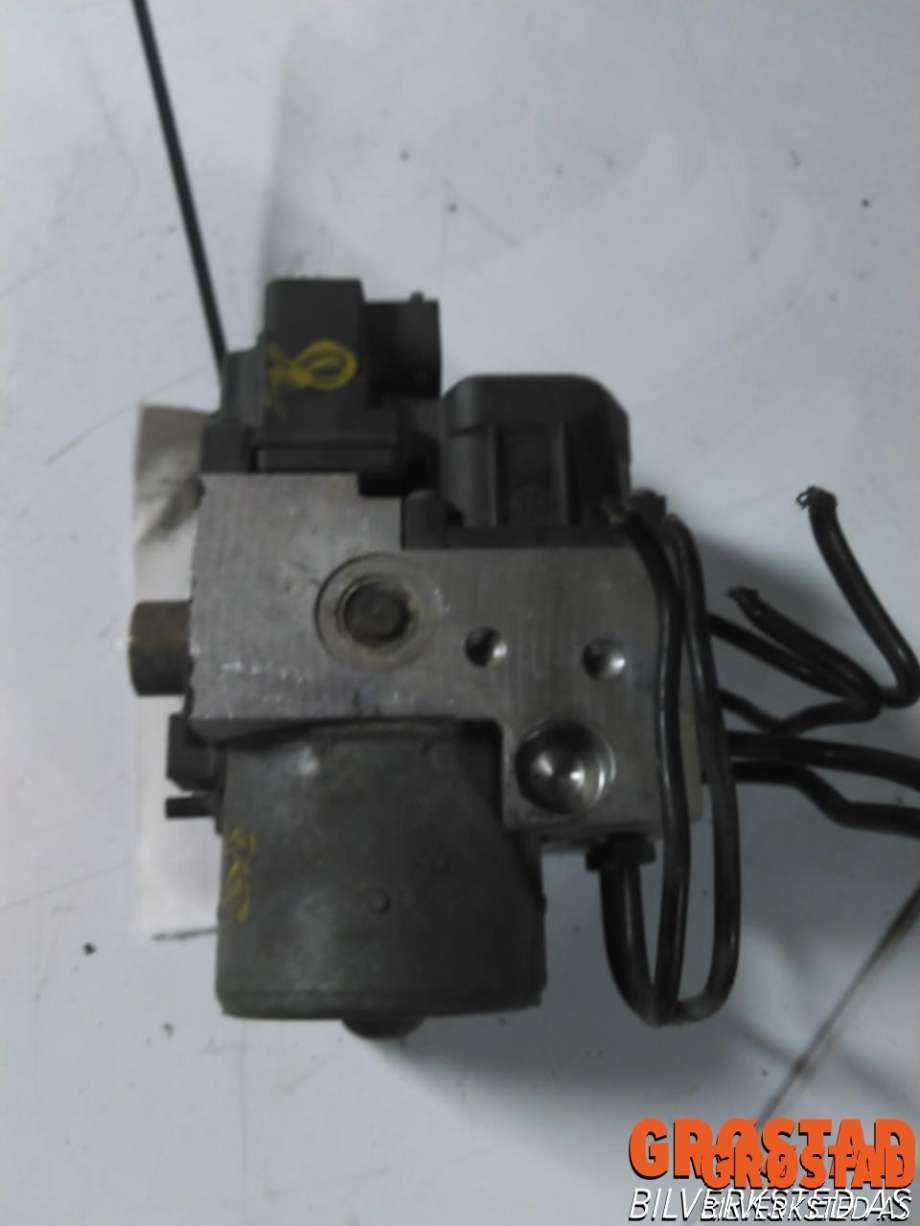 ABS sentral til Audi A4 1995-1999 (Type I, Fase 1) (B5) (B5) (027300132|)