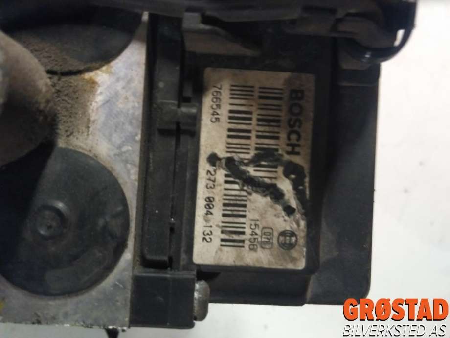 ABS sentral til Audi A4 1995-1999 (Type I, Fase 1) (B5) (B5) (027300132|)