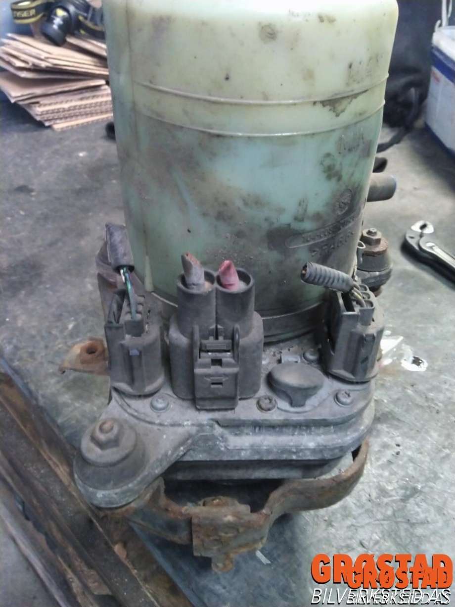 Servo pumpe elektrisk til Ford Focus 2004-2007 (Type II, Fase 1)