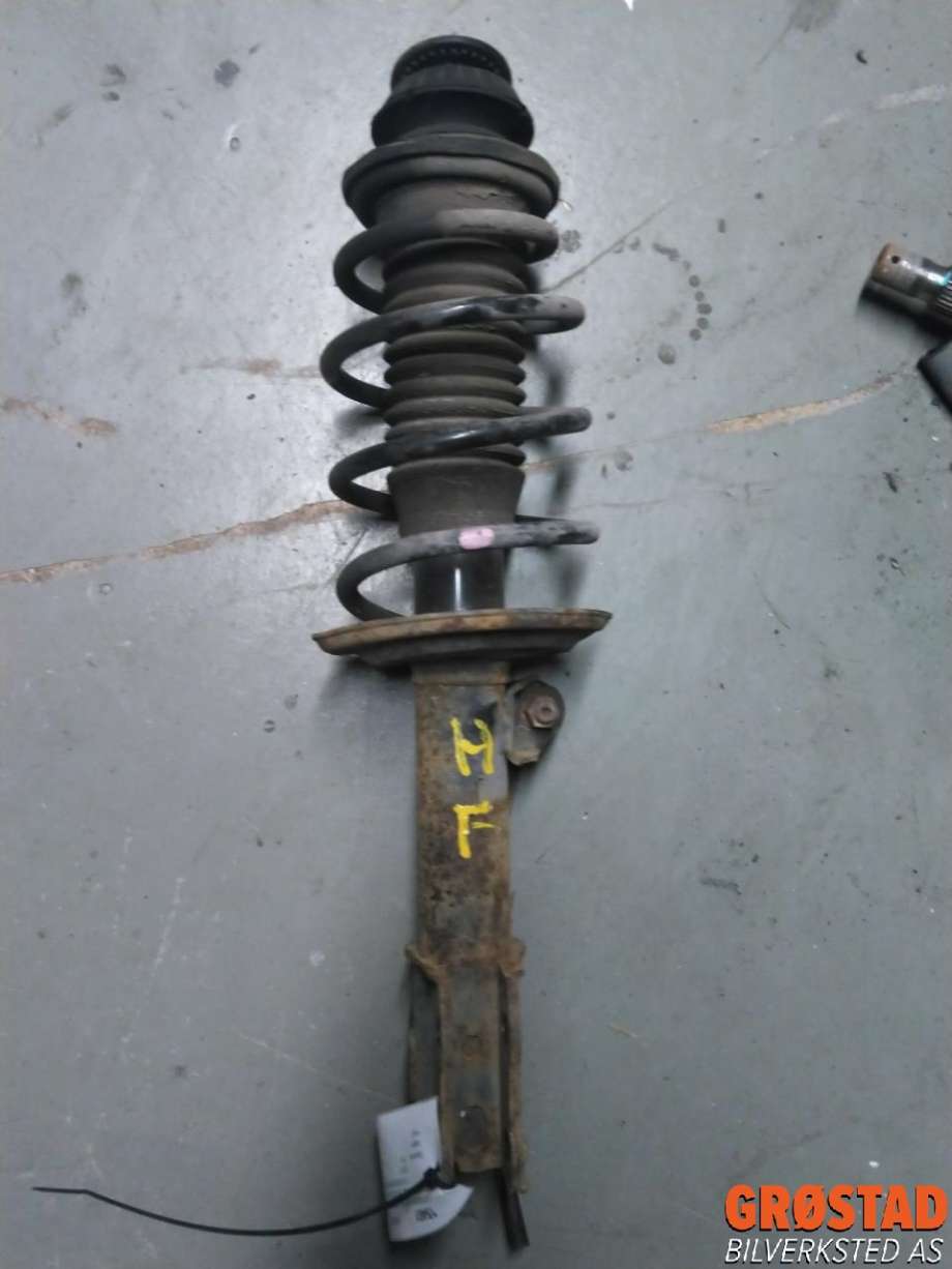 Fjærbein høyre foran til Toyota Yaris 2012-2014 (Type III, Fase 1)  (481310DB30|)