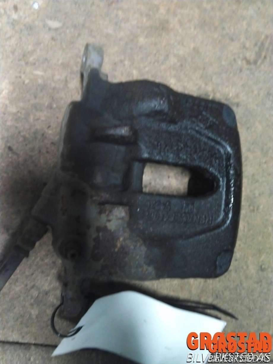 Bremsecaliper høyre foran til Opel Vivaro A 2006-2014  