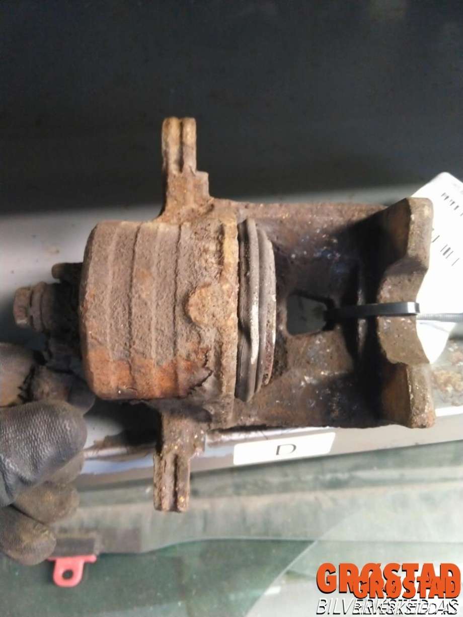 Bremsecaliper venstre bak til Suzuki Baleno 1995-1998 (Fase 1)