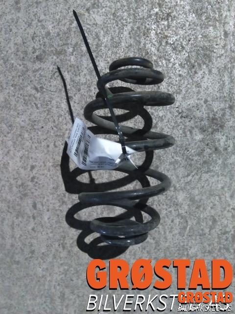 Fjær bak spiralfjær til VW Passat 1997-2000 (B5,3B) (B5,3B)