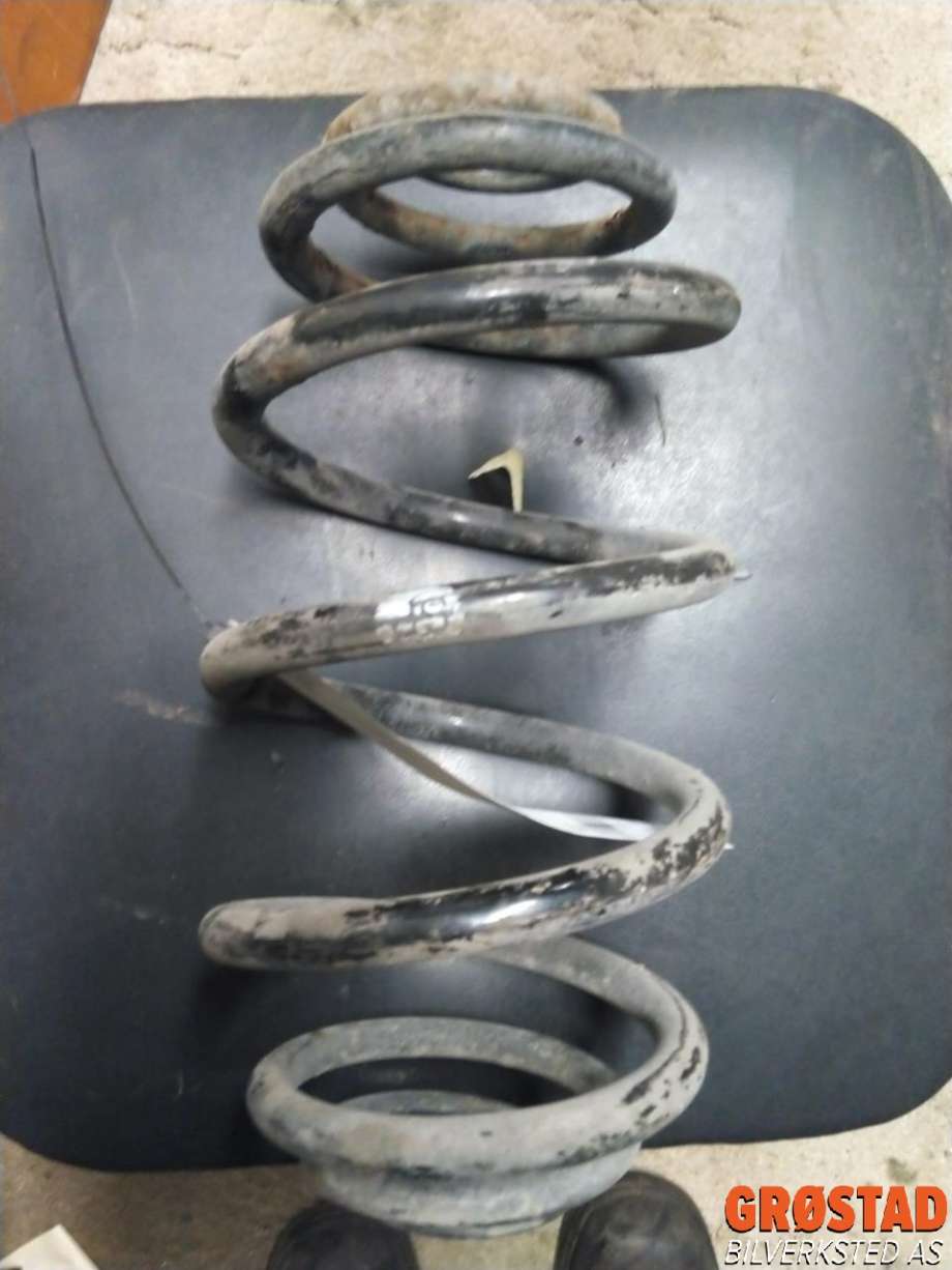 Fjær bak spiralfjær til Opel Zafira B 2005-2011