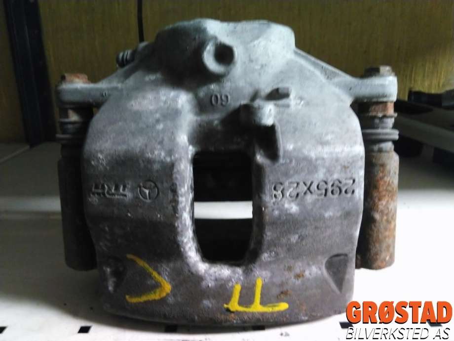 Bremsecaliper venstre foran til Mercedes E-Klasse 2009-2013 (Fase 1) (W212) (W212) 