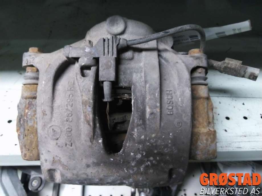 Bremsecaliper høyre foran til Mercedes E-Klasse 2002-2006 (Fase 1) (W211) (W211) (BOSCH|A 003 420 02 83|)