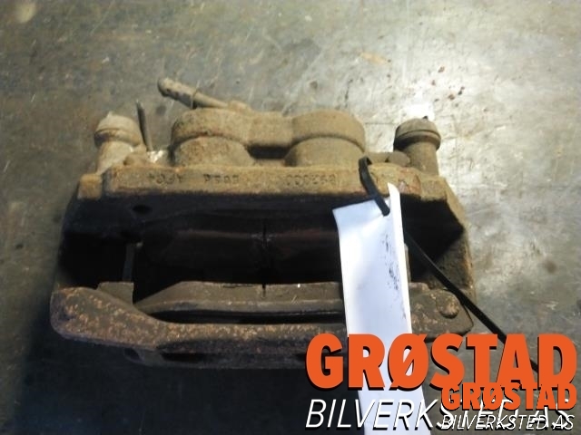 Bremsecaliper høyre foran til Mercedes Vito 2014-->> (W447) (W447) (A 447 420 84 00|)