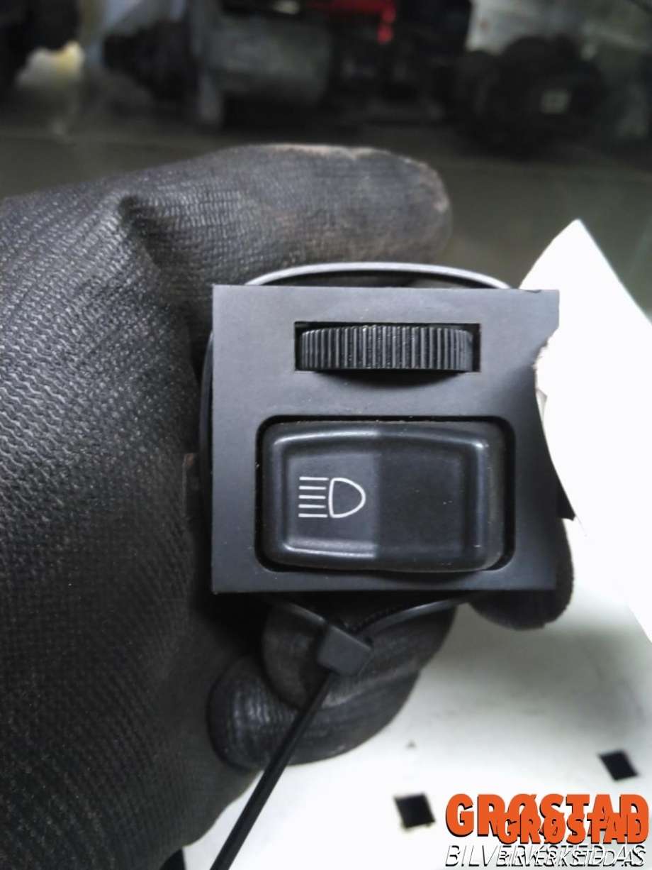 Bryter lys til VW Golf I 1975-1984 (B17656|)