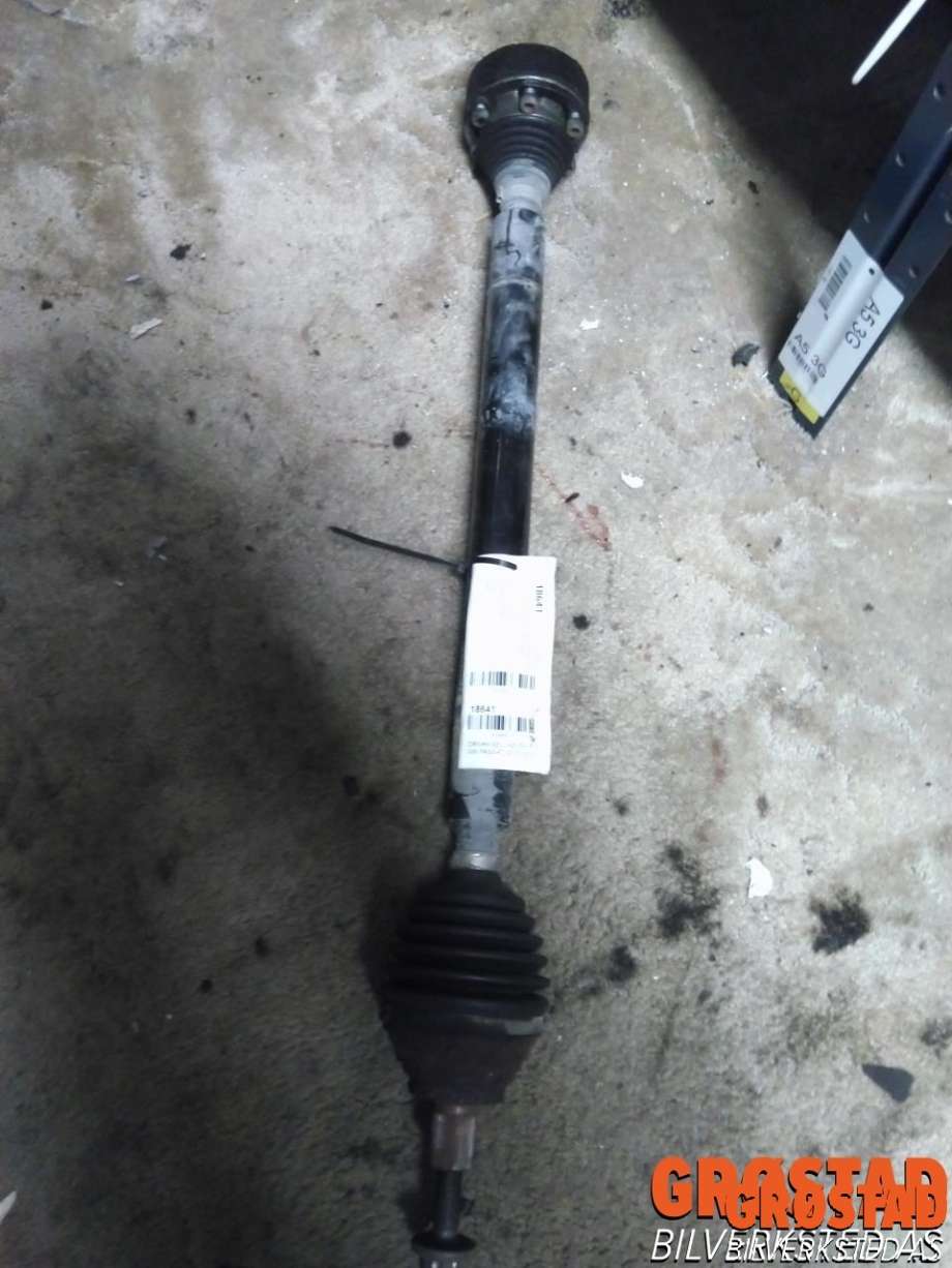 Drivaksel høyre foran, diesel/manuell til VW Passat 2005-2010 (B6) (B6) (1K0 407 272 QN|1K0 407 764 KX|)