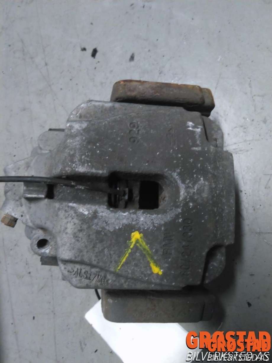 Bremsecaliper venstre foran til BMW 5-Serie 2010-2017 (F10/F11) (F10/F11)