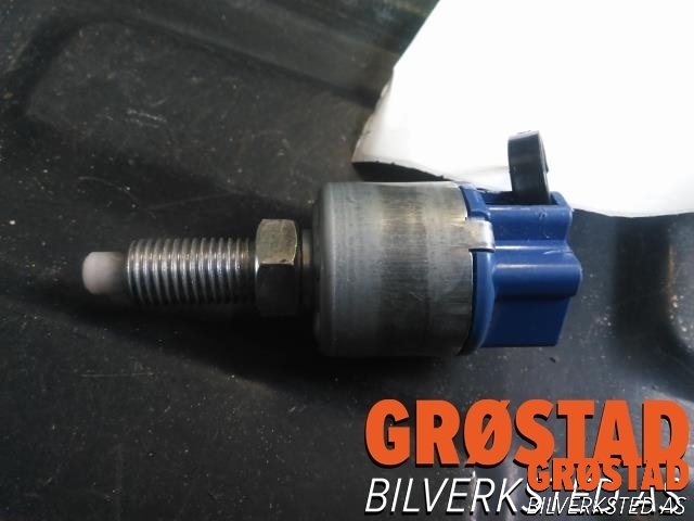 Bryter diverse til Toyota Hiace 2001-2006 (Fase 2)