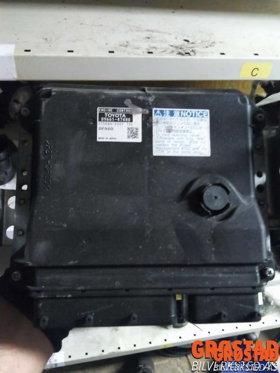 Styreenhet motor til Toyota Prius +7 2012-2020 (Type III) (stasjonsvogn) (stasjonsvogn) (89661-47480|)