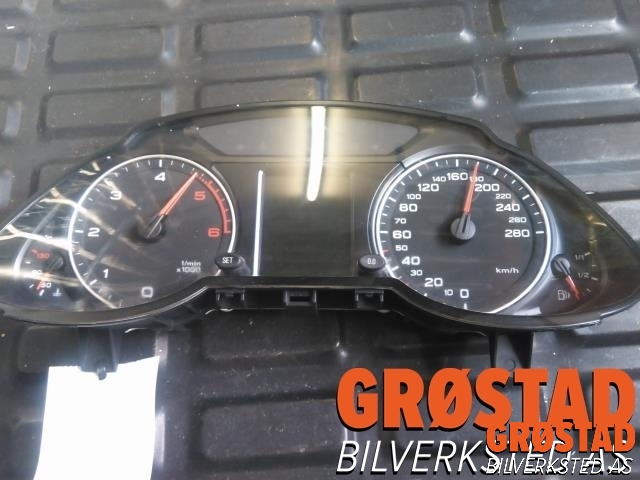 Instrumentpanel til Audi Q5, 2008-2012 (Type I, Fase 1)  (8R0920900G)