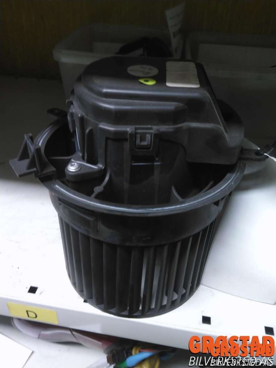 Varmeapparat motor til Nissan Leaf 2011-2017 (Type I)  (272353SG0A|)