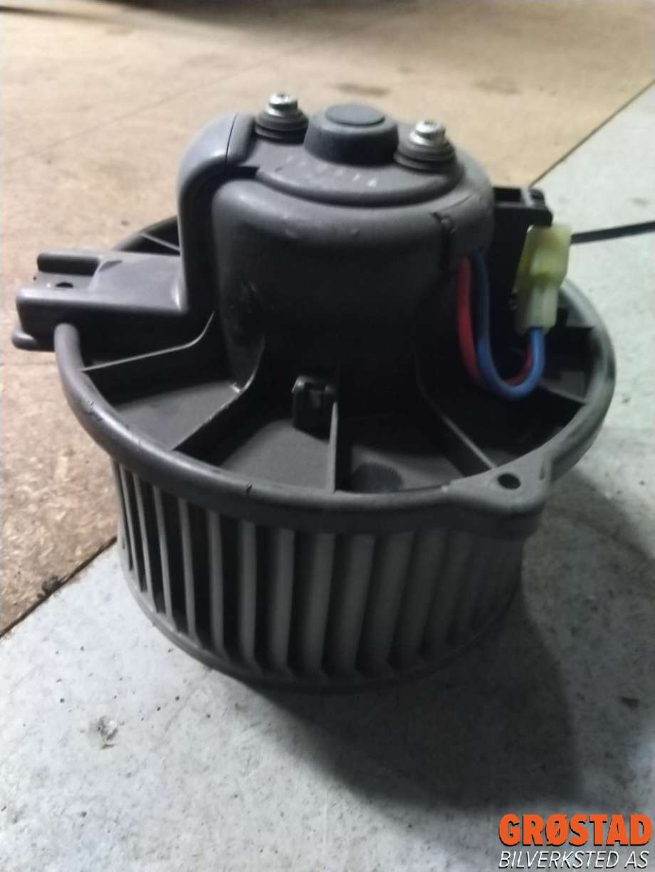 Varmeapparat motor til Mitsubishi Carisma 1999-2004 (Fase 2)  (MF016070-0260|)