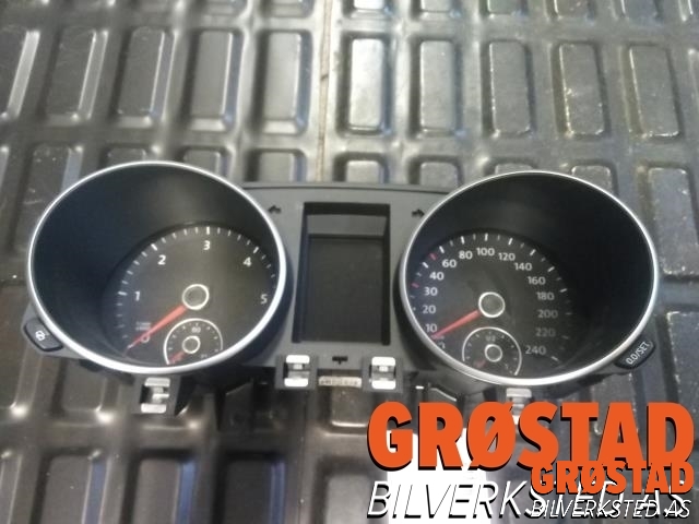 Speedometer til VW Golf VI 2008-2012 (5K0 920 861 A|)