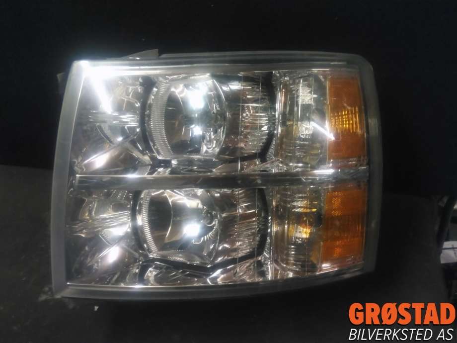Frontlykt venstre halogen til Chevrolet Silverado, 2007-2013 (22853027)
