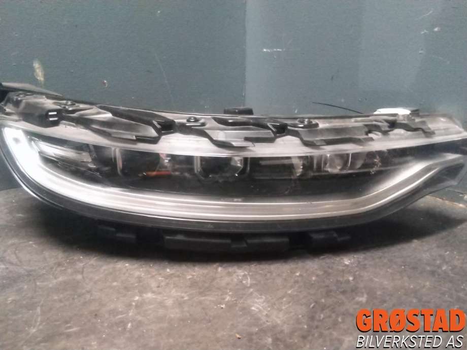 Frontlykt høyre full-LED til Kia e-Soul, 2019-->> (Type III) (92102J2020)