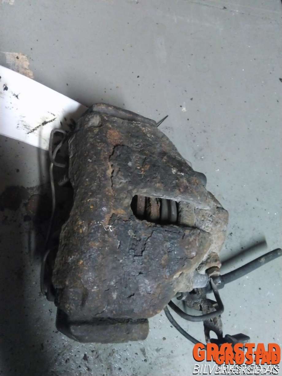 Bremsecaliper høyre foran til Audi A4 2004-2008 (Type III) (B7) (B7) (8E0 615 124 A|)