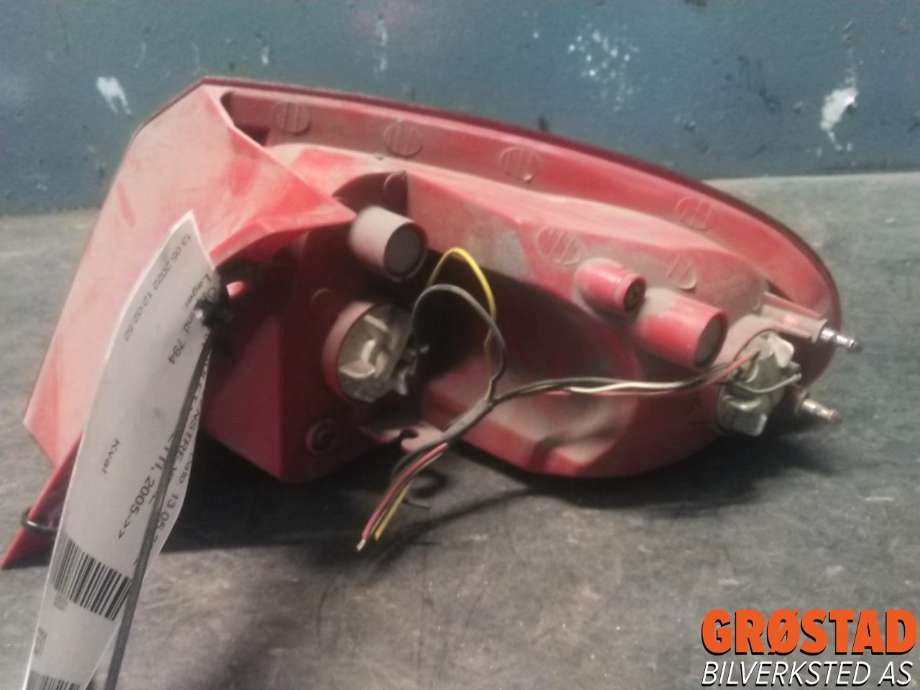 Baklykt venstre ytre til Chevrolet Lacetti 2005-->>  (96387724|)