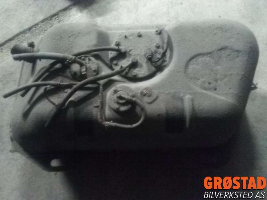 Bensintank til Suzuki Grand Vitara 1998-2005 (Type II)  (8910165DA0|)